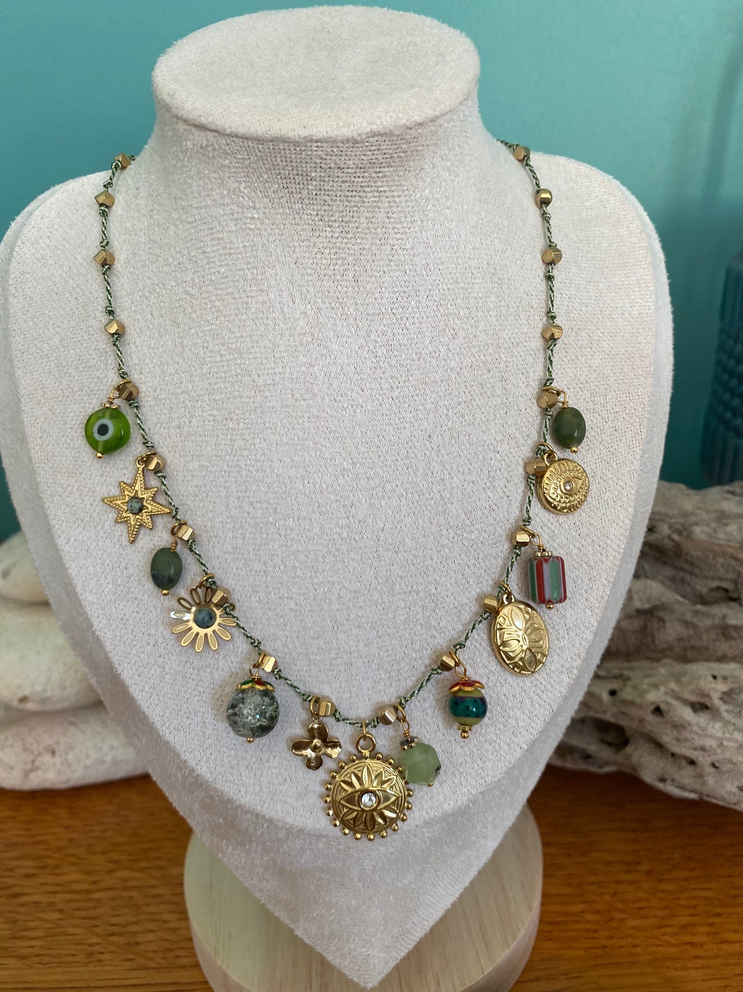 collier pampilles