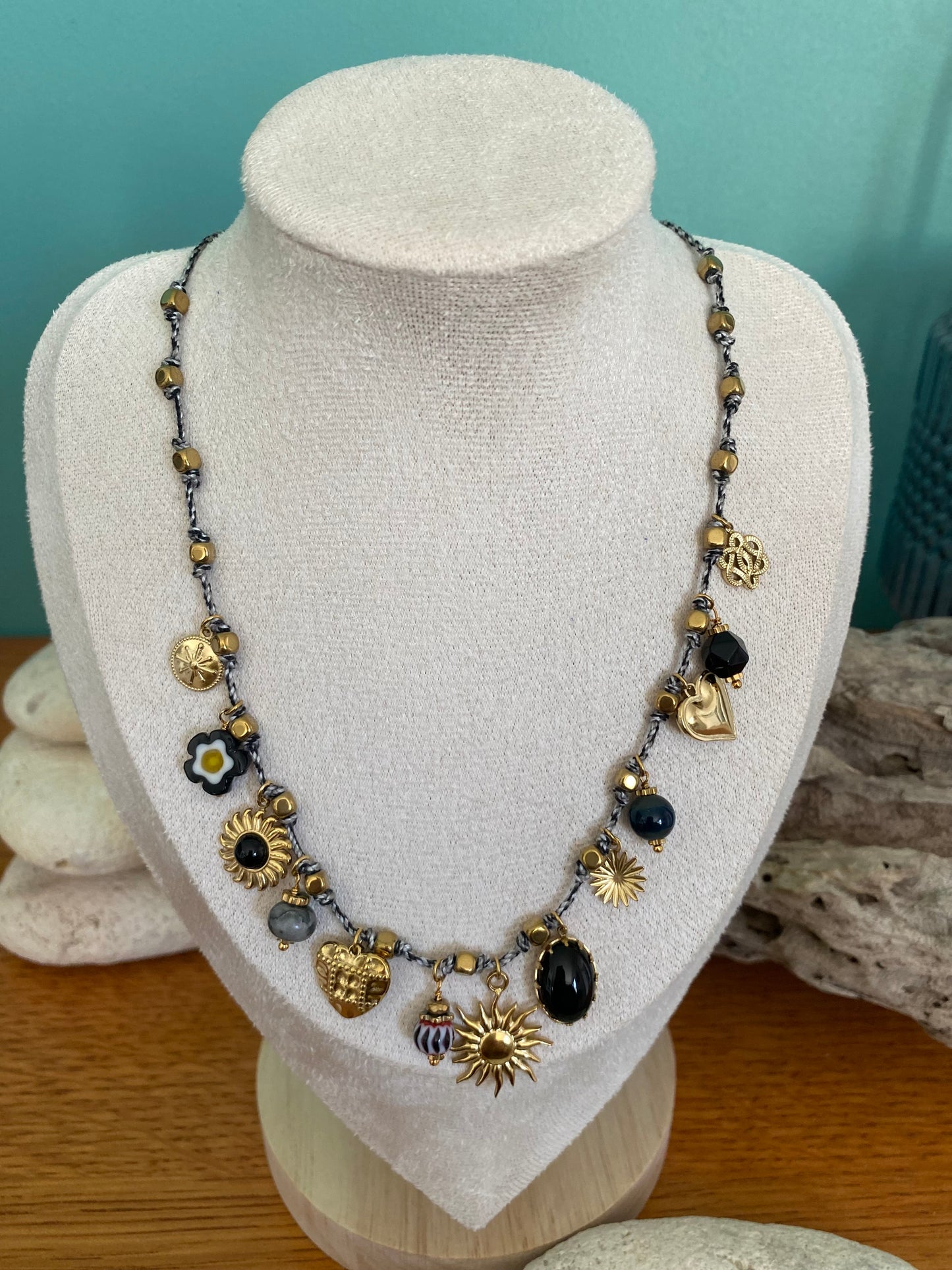 collier pampilles
