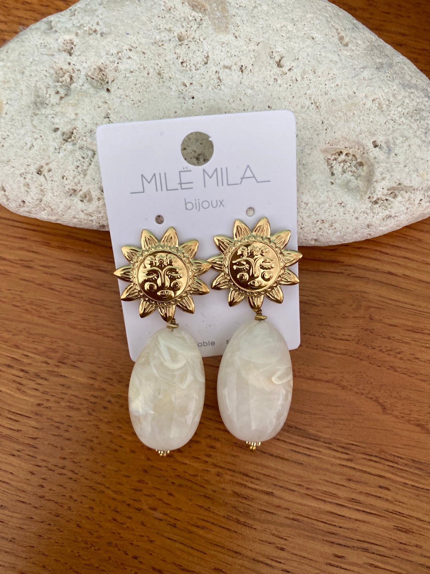 Boucles d’oreilles Camélia