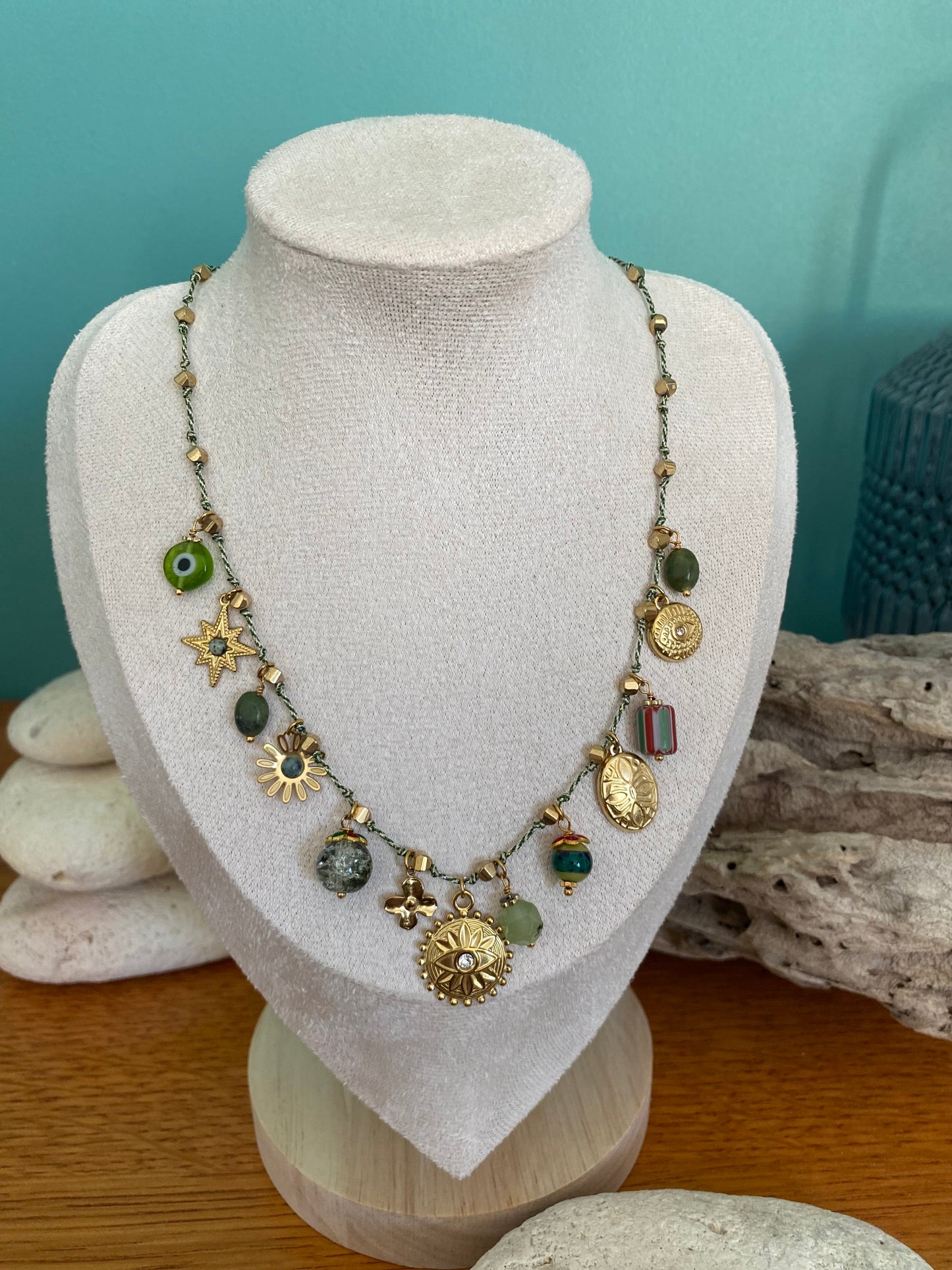 collier pampilles