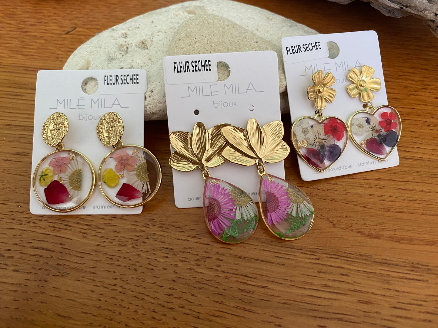 Boucles d’oreilles fleurs éternelles
