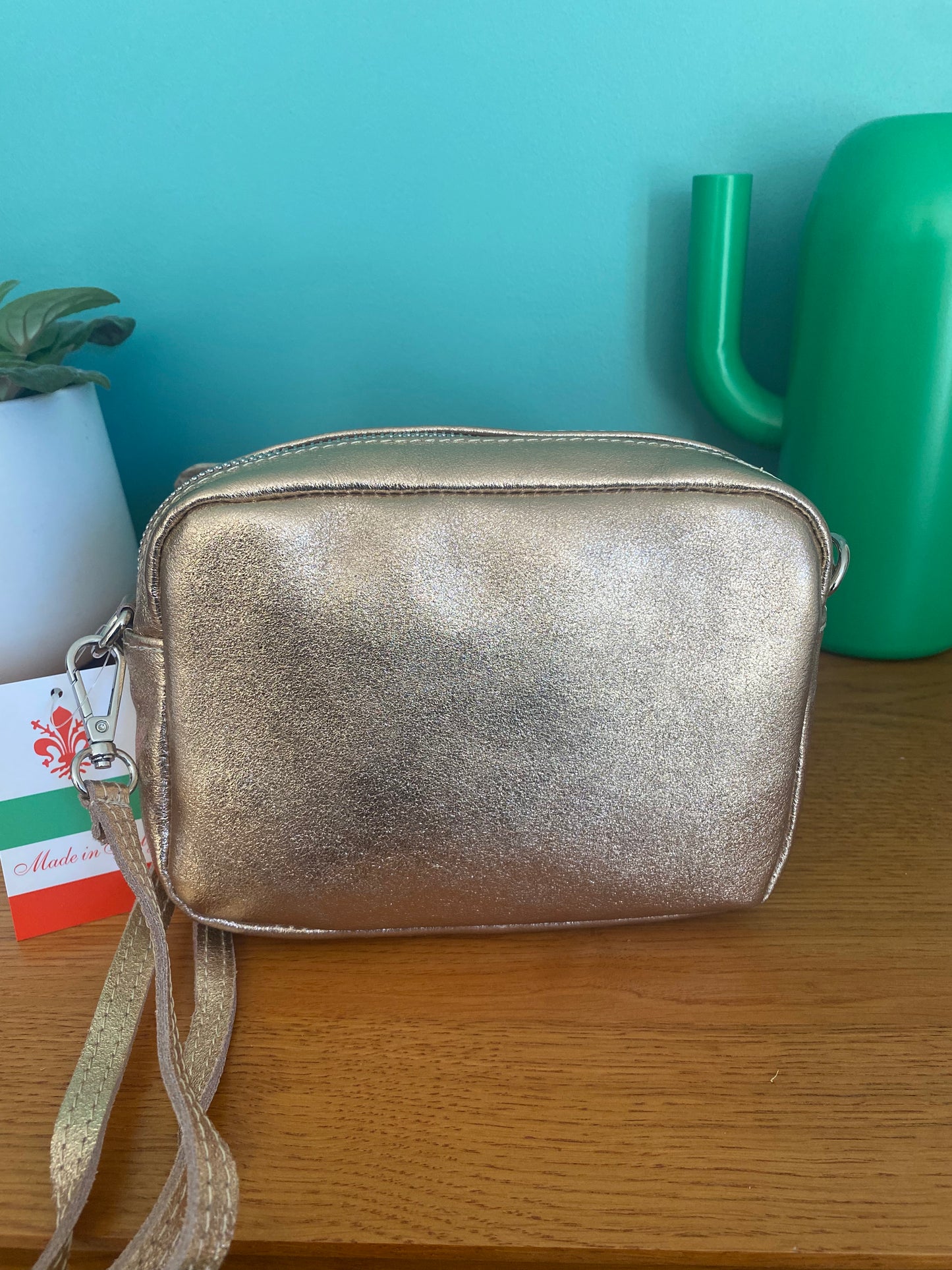 Sac à bandoulière en cuir irisé