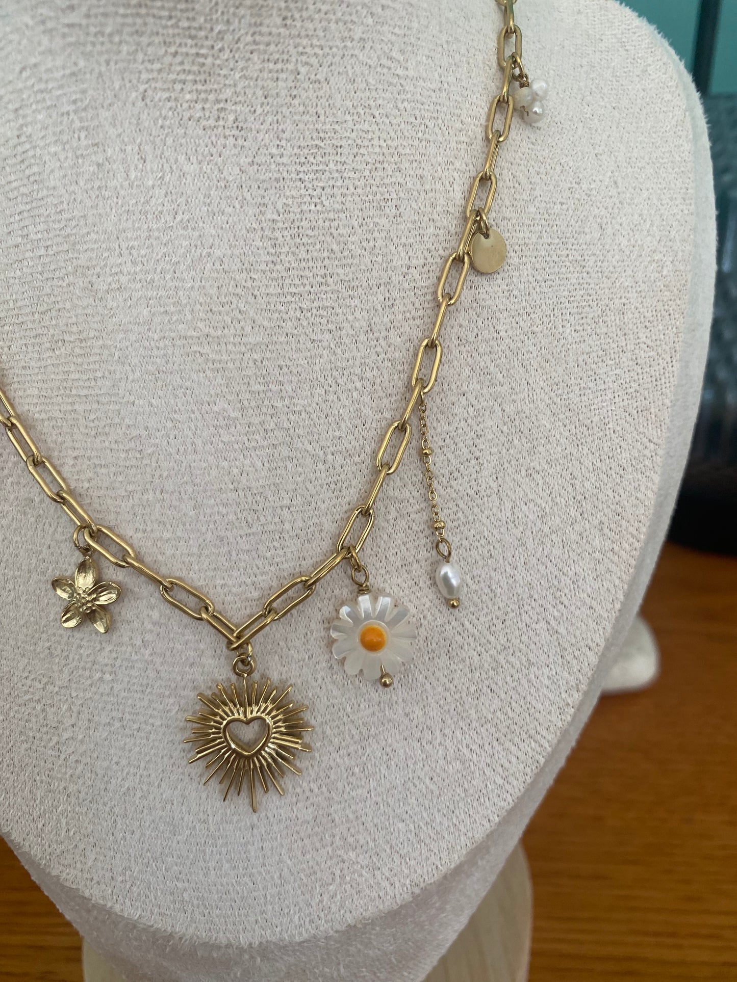 Collier Lou