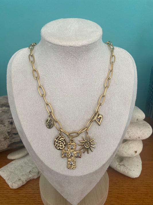 Collier pampilles croix